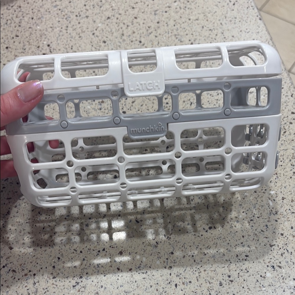 Munchkin Dishwasher Basket